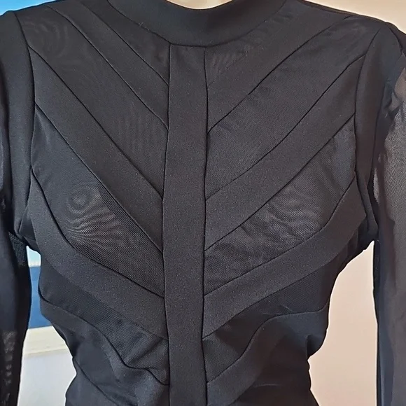 Iris Black Long Sleeve Dress - Picture 2 of 4